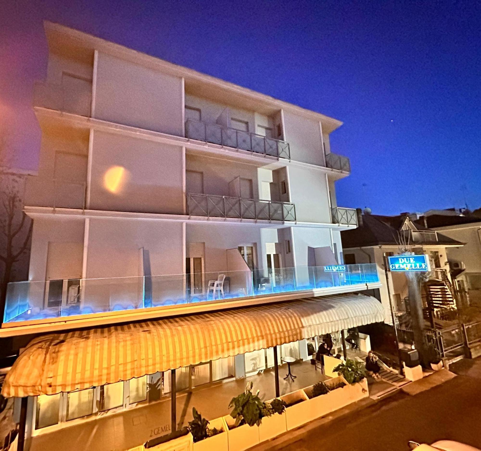 Due Gemelle Ξενοδοχείο Ρίμινι Εξωτερικό φωτογραφία