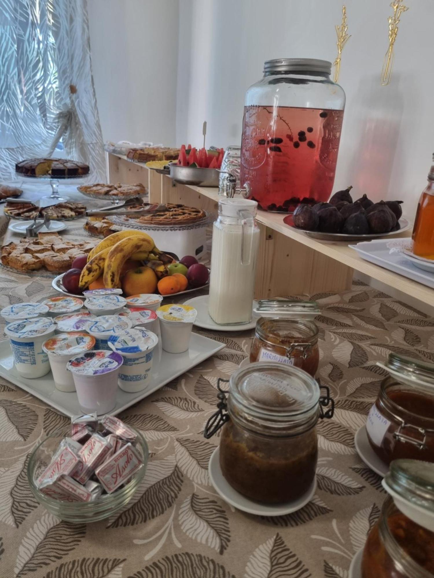 Due Gemelle Ξενοδοχείο Ρίμινι Εξωτερικό φωτογραφία